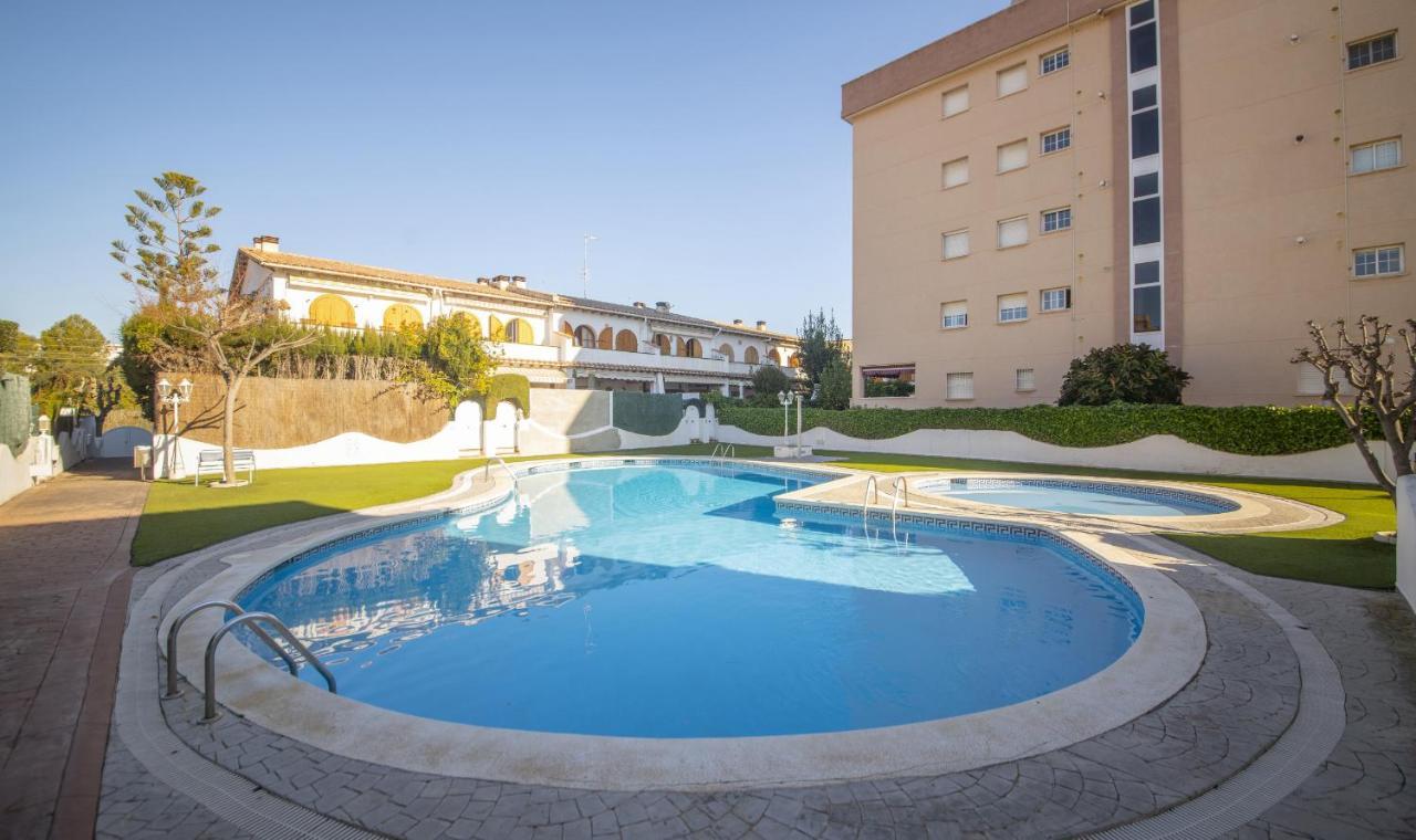 R142 Manila Resort Central Calafell Exterior photo